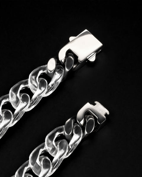 Classical Cuban Chain In Clear Quartz